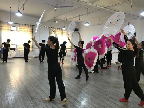 藝術之光照亮黨史 文藝創(chuàng)作與表演如何推動黨史學習教育深入人心